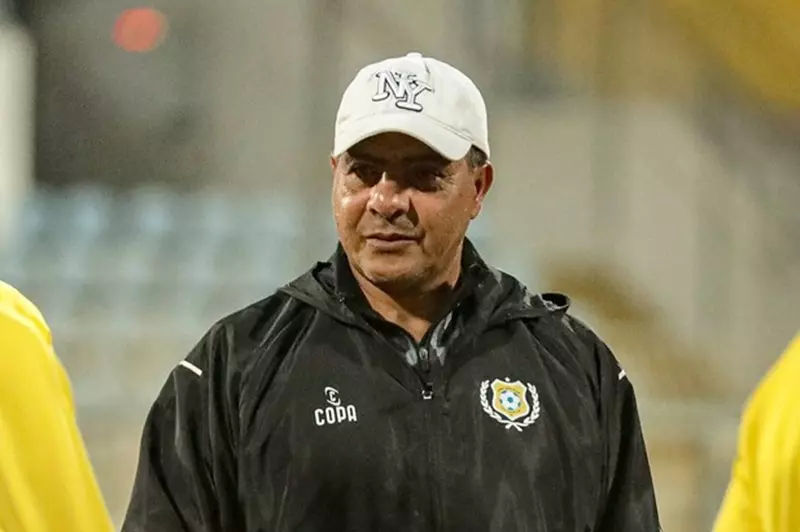 طارق العشري يوجه رسالة لجماهير الإسماعيلي: قادرون على عبور الأزمة 